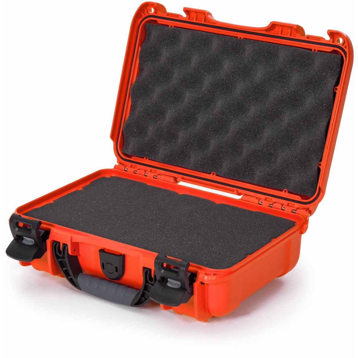 Nanuk 909