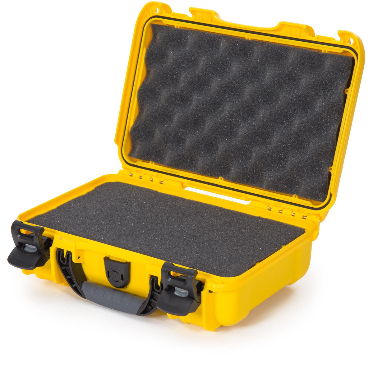 Nanuk 909